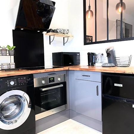 Apartament Jungle Garage Prive Netflix Saint-Etienne  Zewnętrze zdjęcie