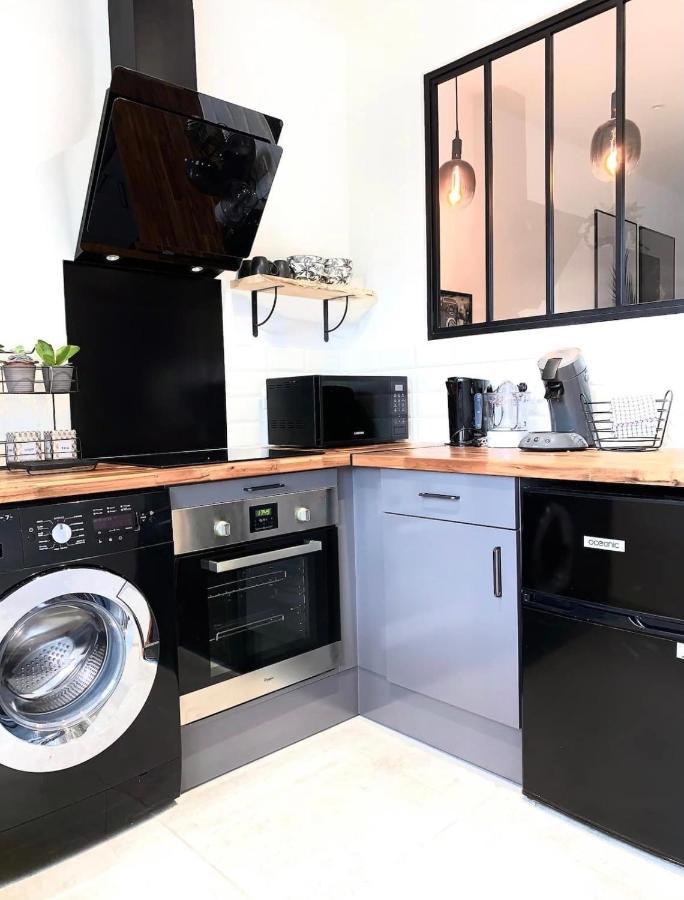 Apartament Jungle Garage Prive Netflix Saint-Etienne  Zewnętrze zdjęcie
